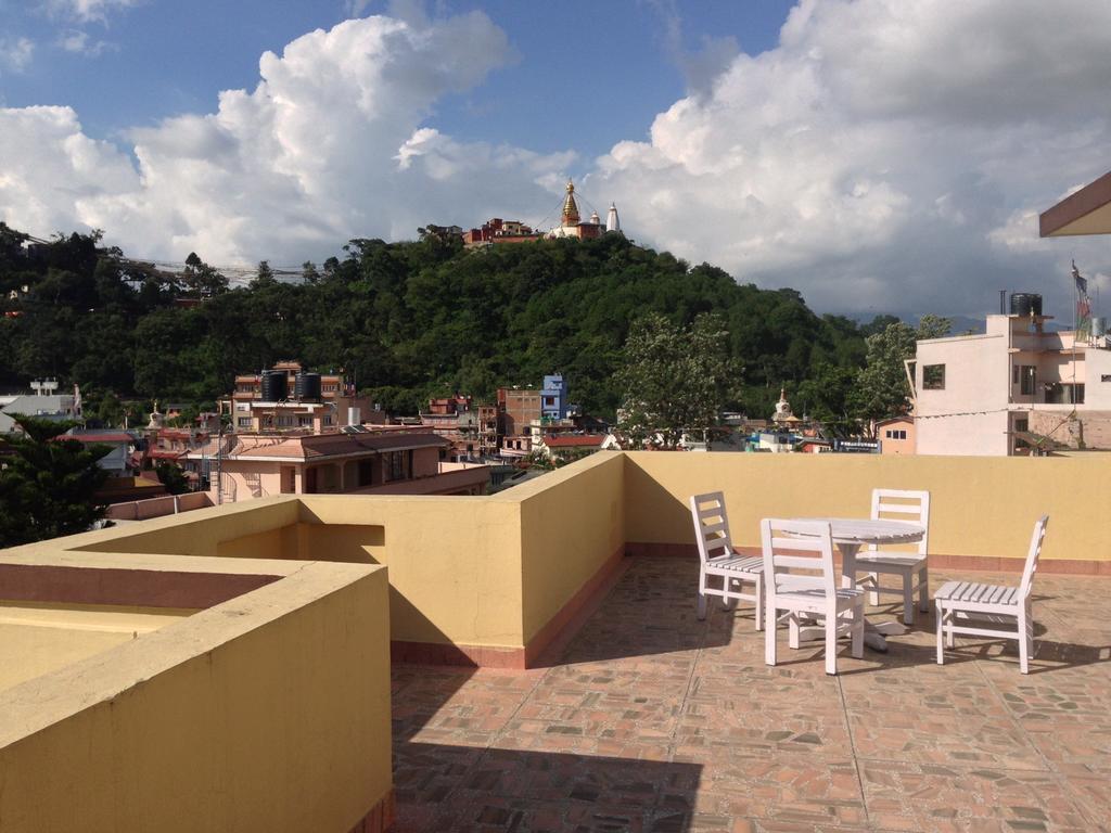Swayambhu View Guest House Катманду Номер фото