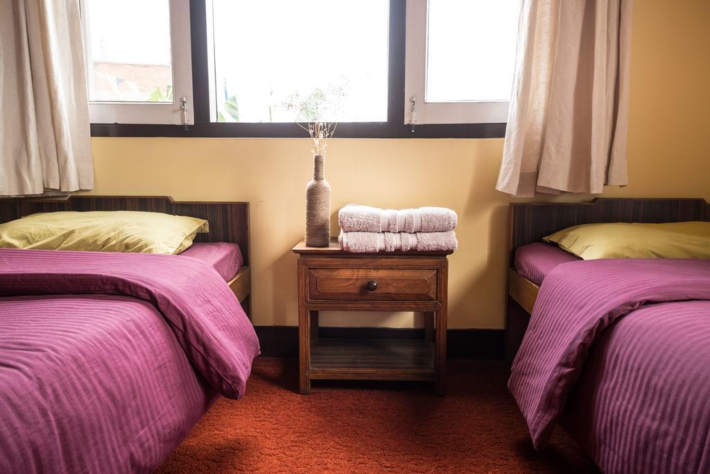 Swayambhu View Guest House Катманду Екстер'єр фото